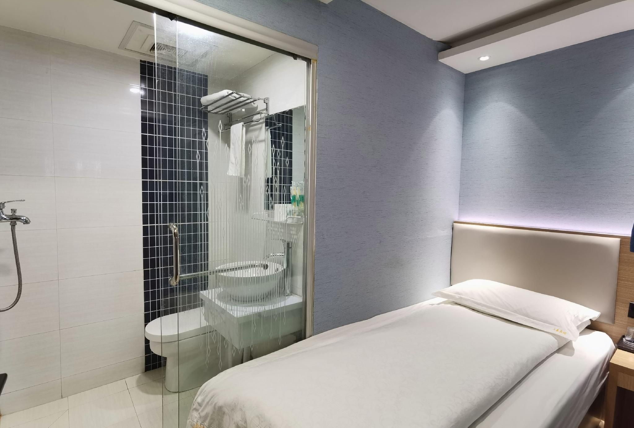 Lihao Youth Hostel (Caohejing Development Zone Metro Station Branch) - Shangai - Habitación