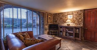 Clenaghans - Craigavon - Living room