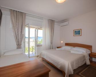B&b Villa Ivona - Baška Voda - Habitación