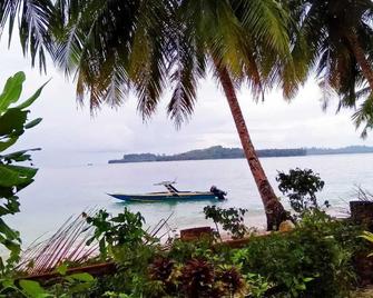 Mentawai Balcony - Katoari - Edificio