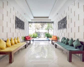 OYO 482 Anika Guest House - Kuta - Lobby