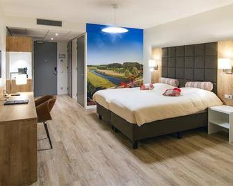 Best Western Plus Hotel Restaurant Aduard - Aduard - Спальня