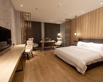 Lotus Blu Hotel Naga - Naga - Chambre