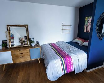 Cosy, spacious apartment in Paris - Paris - Bedroom