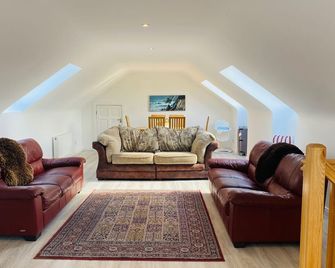 3 bedroom home 15 mins drive from Kenmare town - Ardea - Living room