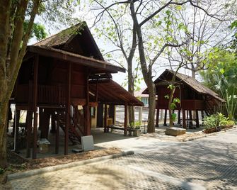 Insight Hostel - Chiang Mai - Gebäude