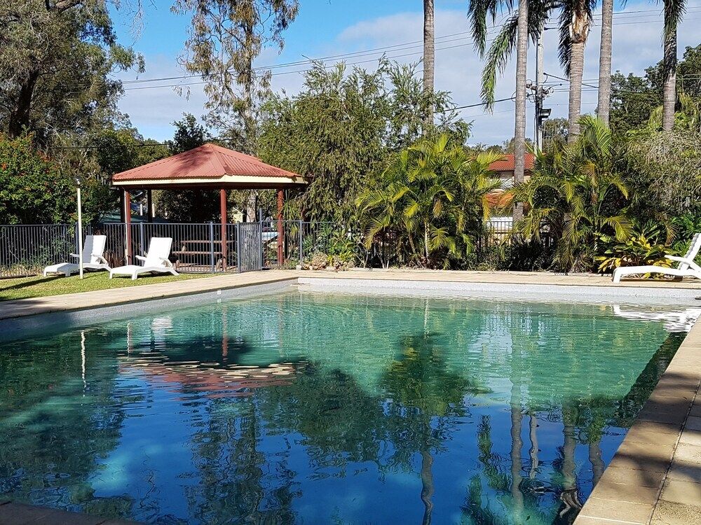 Edgewater Holiday Park - פורט מקווארי - בריכה