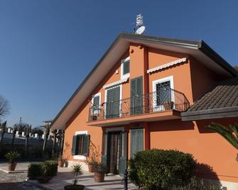 Villa Annamaria - Cassino - Bâtiment