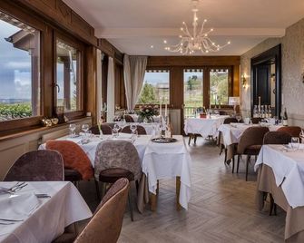 Hotel Restaurant Au Riesling - Riquewihr - Restaurante