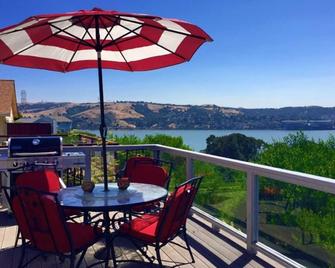 San Francisco Bay Area, Business Travel Convenient - Vallejo - Balcony