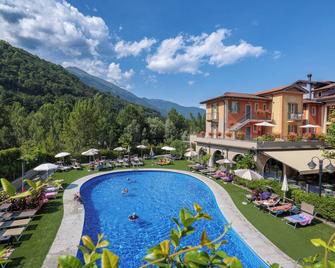 Aquazzurra Resort & Aparthotel - Cannobio - Piscina