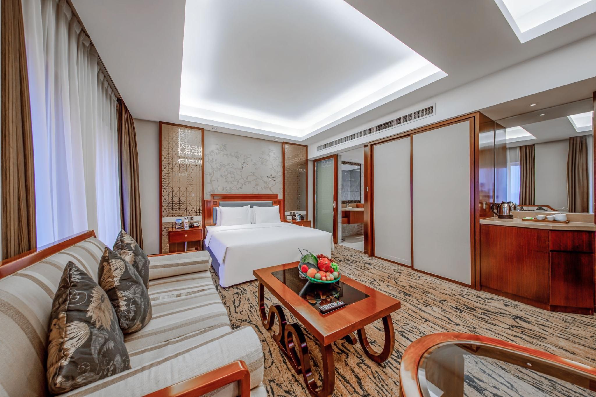 Gloria Grand Hotel Wuxi - Wuxi - Bedroom