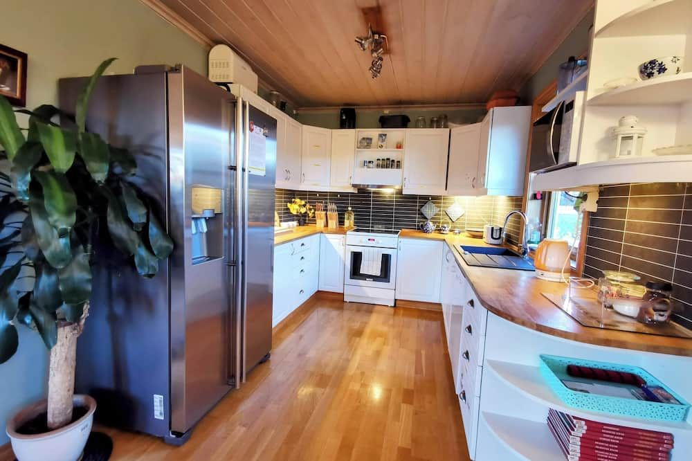 Mikael's Bed & Spa apartment - Sandefjord - Küche