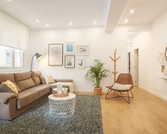 Modern Lovely House Guggenheim - Bilbao - Living room