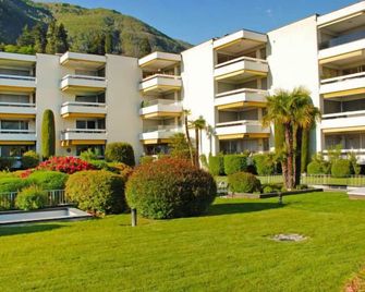 Apartment Vista Panorama by Interhome - Locarno - Building