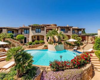 Holiday Home Acacia 4 - Vista Village by Interhome - Porto San Paolo - Piscine