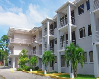 Hotel Punta Leona - Herradura - Edificio