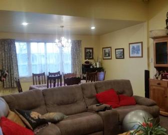 Spacious Castle Home - Kaitaia - Salon