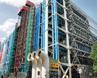 Hotel Le Compostelle - Paris - Building