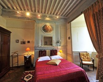 Chateau Des Martinanches - Saint-Dier-dʼAuvergne - Habitación