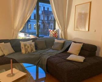 Cityloft - im Zentrum, inkl Parkplatz, Netflix, 3-Raum - 萊比錫 - 客廳