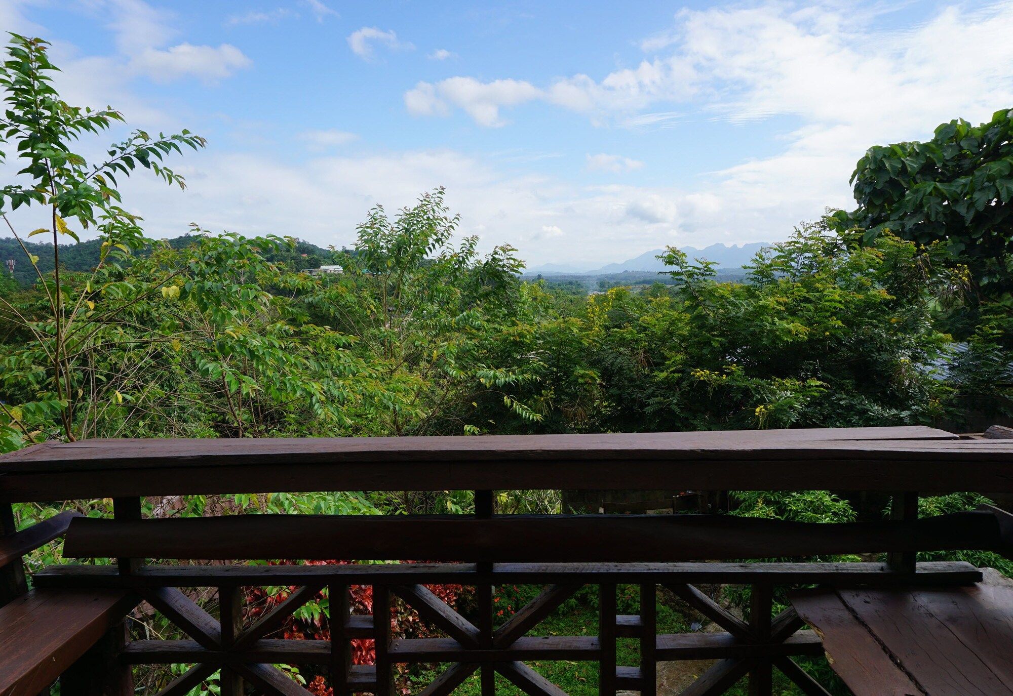 Baan Suan Boon Resort - Chiang Dao - Balkon