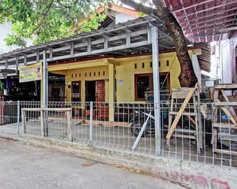 Hotel O Juan Kostel - Purwokerto - Gebäude