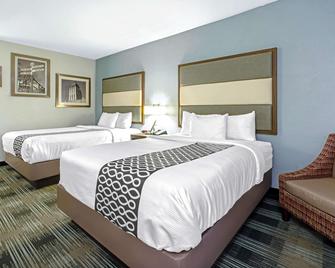 La Quinta Inn & Suites by Wyndham Guthrie - Guthrie - Bedroom