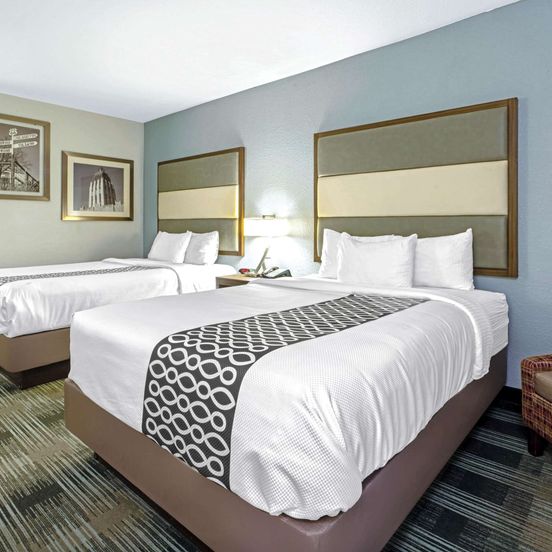 Bedroom view of La Quinta Inn & Suites by Wyndham Guthrie