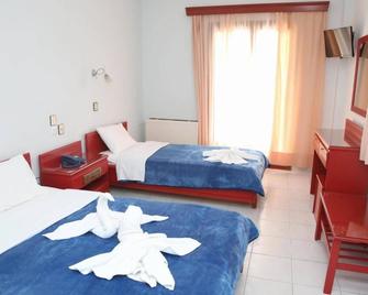 Hotel Odysseas - Polychrono - Bedroom