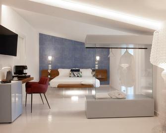 Aquamaris Design Suite & Spa - Paestum - Bedroom