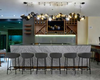 SJ Grand Hotel Monterrey - Monterrey - Bar