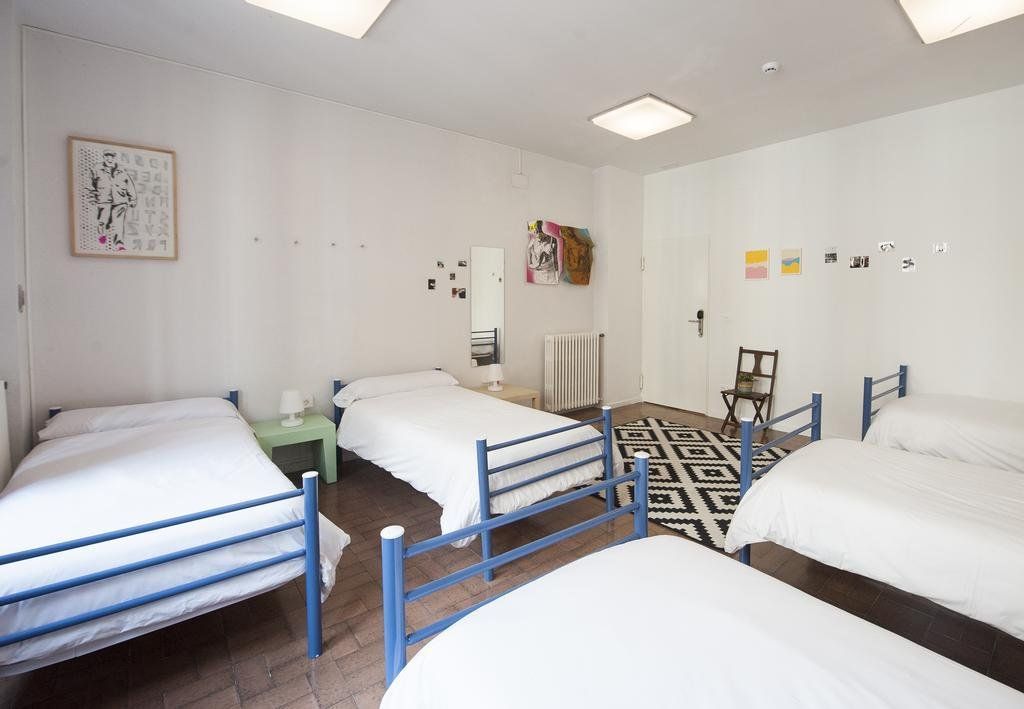 A Room In The City - סן סבסטיאן - חדר שינה