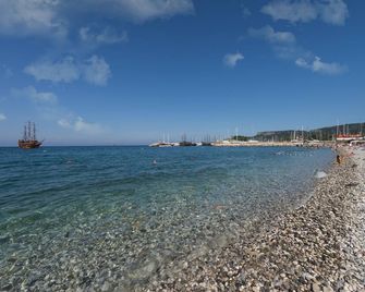 Asdempark - Kemer - Spiaggia