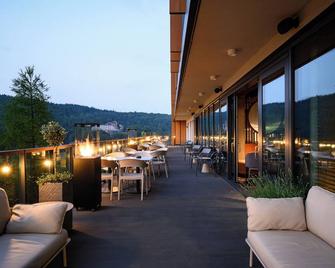 Belmonte Hotel Krynica-Zdrój - Krynica-Zdroj - Binnenhof