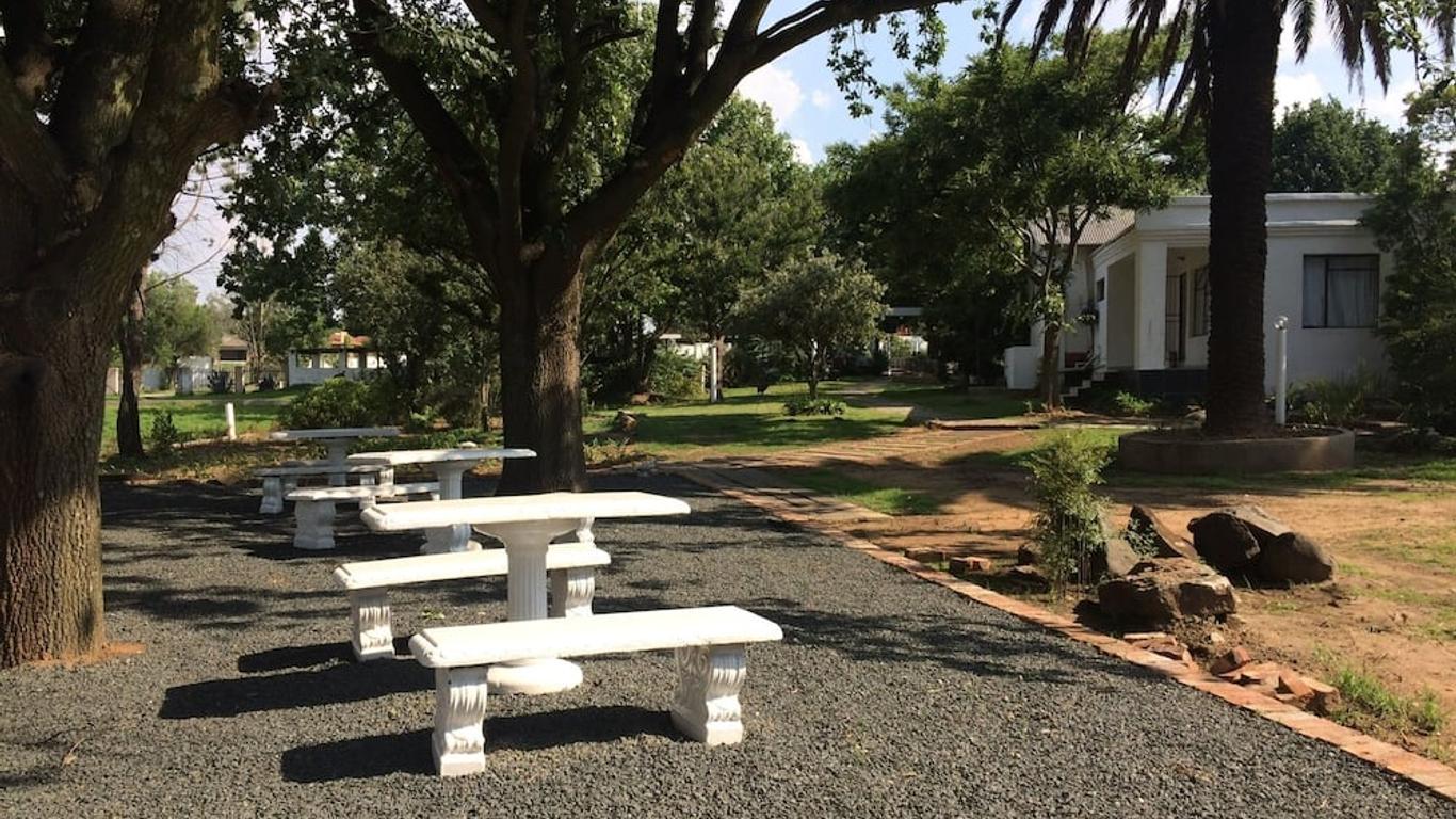 Mcbest Guest House