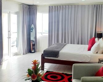 Merci Buccoo - Buccoo - Bedroom