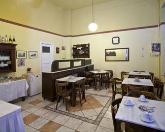 Vassilikon Hotel - Loutraki - Restaurant