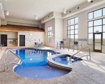 Clubhouse Hotel & Suites Rapid City - Rapid City - Pool