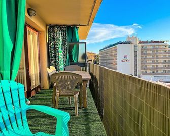 Apartment in Calella near the Beach - Lloret de Mar - Balkong