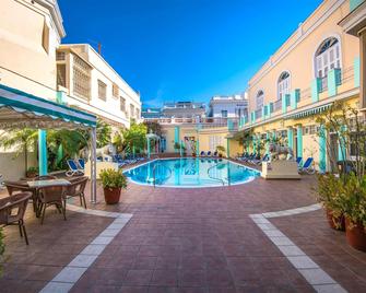 Gran Caribe E La Union - Cienfuegos - Piscina