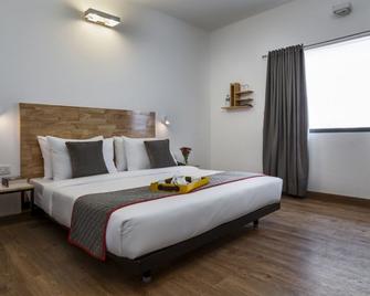 OYO Townhouse 012 Kaushambi Metro Ghaziabad - Ghāziābād - Habitación