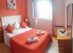 Apartamentos turísticos Lemos - O Pedrouzo - Bedroom