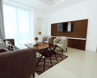 Hotel Marea Vista - Ensenada - Living room
