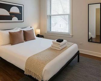 Chic Retreat: Cozy 1br Apartment - Chicago - Schlafzimmer