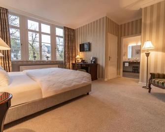 Villa Linnenschmidt - Bremen - Bedroom