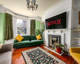 5 bed Central Cambridge House - Cambridge - Soggiorno