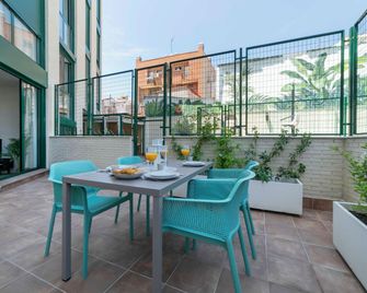 Aurora Stays by Charming - Parking gratis - Madrid - Balcón