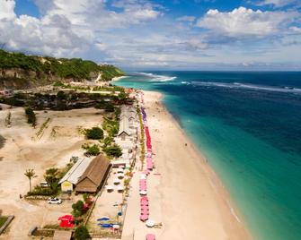 The Umah Pandawa Hotel and Villas - South Kuta - Playa