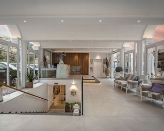 Hotel Rivage - סורנטו - לובי